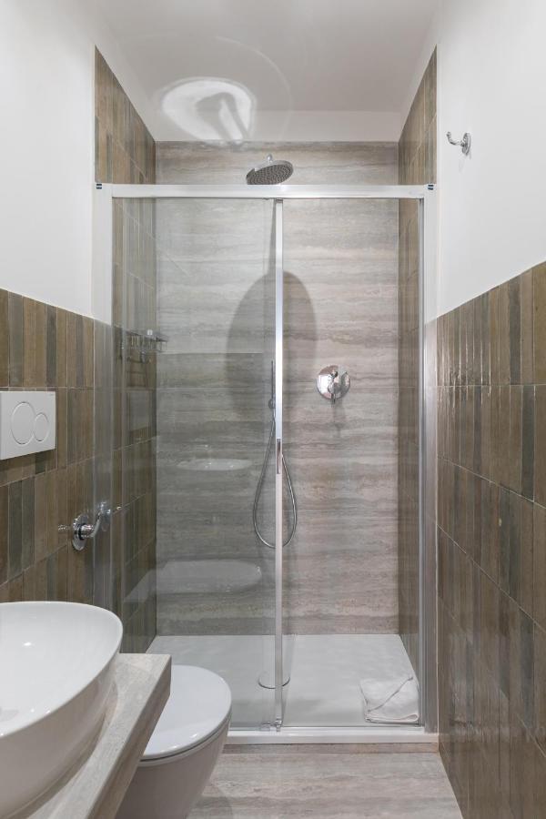Charming Frattina - 2 Bathrooms New Apartment Rom Exterior foto